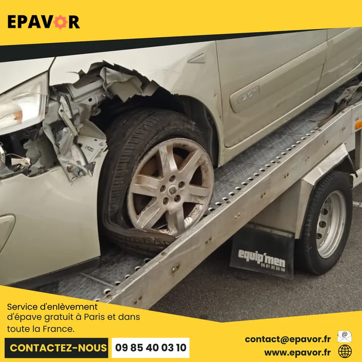 Visuel promotionnel jaune Epavor montrant une voiture claire dont le côté avant est endommagé.